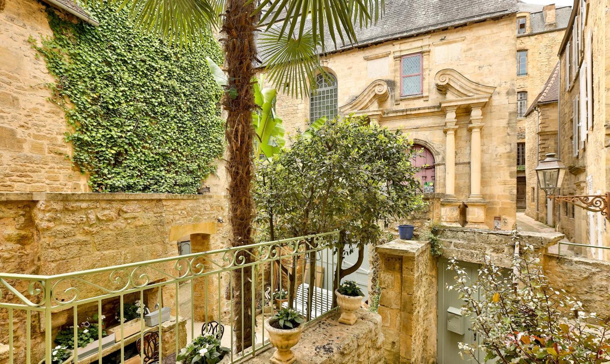 La Villa Des Consuls - Gite De Tourisme De Charme Sarlat-la-Canéda Dış mekan fotoğraf